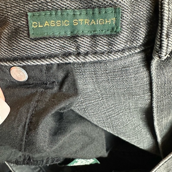 Ralph Lauren Jeans Classic Straight Women’s Size 16
Gray distressed Jeans - Picture 4 of 13